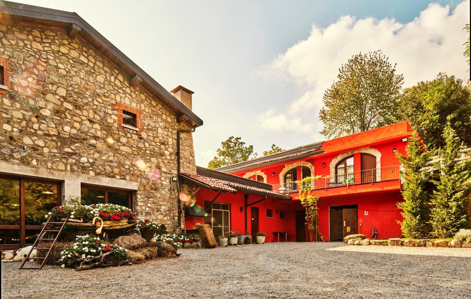 Agriturismo Cascina Mirandola Como Exterior photo