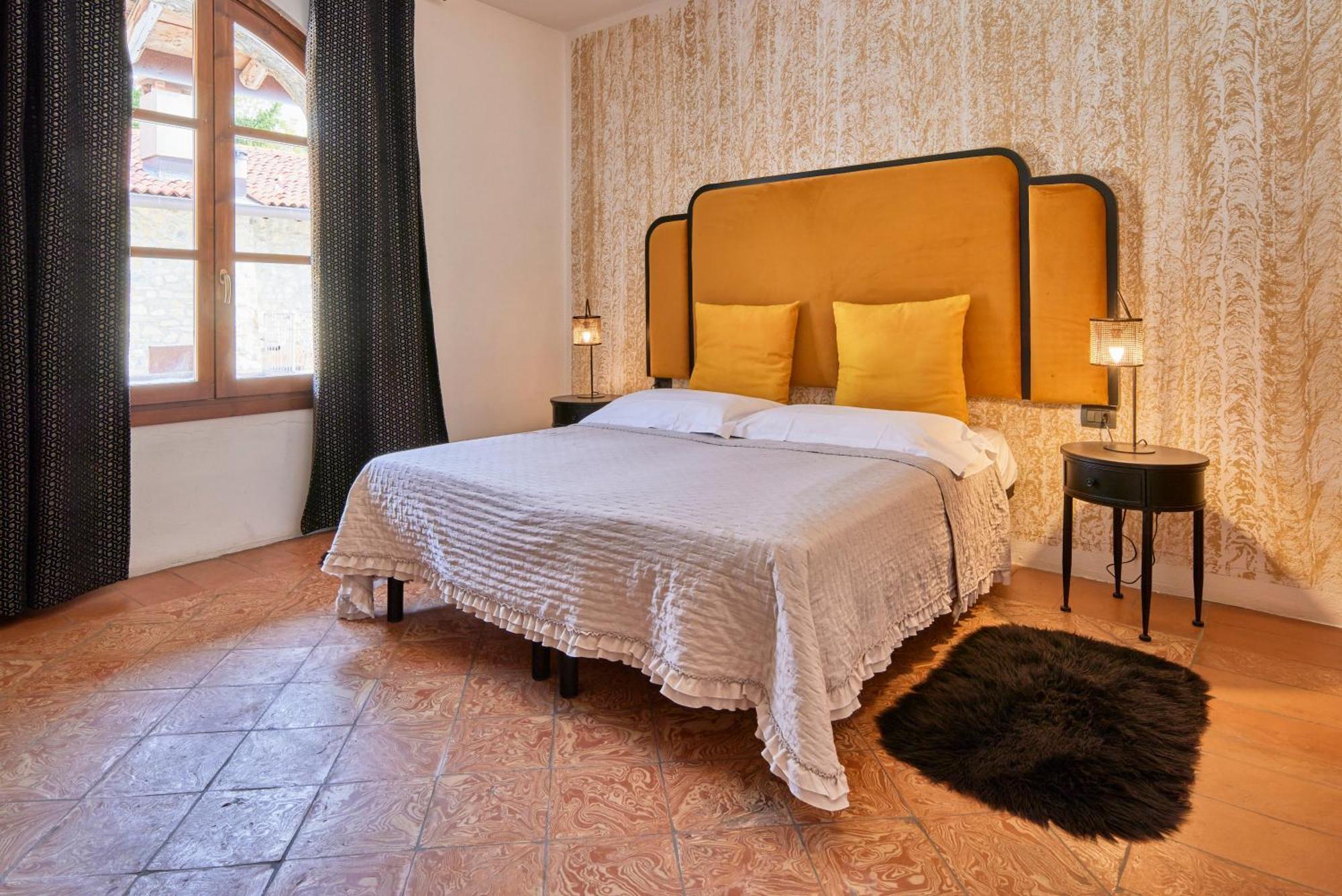 Agriturismo Cascina Mirandola Como Exterior photo